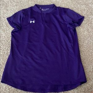 Under Armour women’s athletic top
